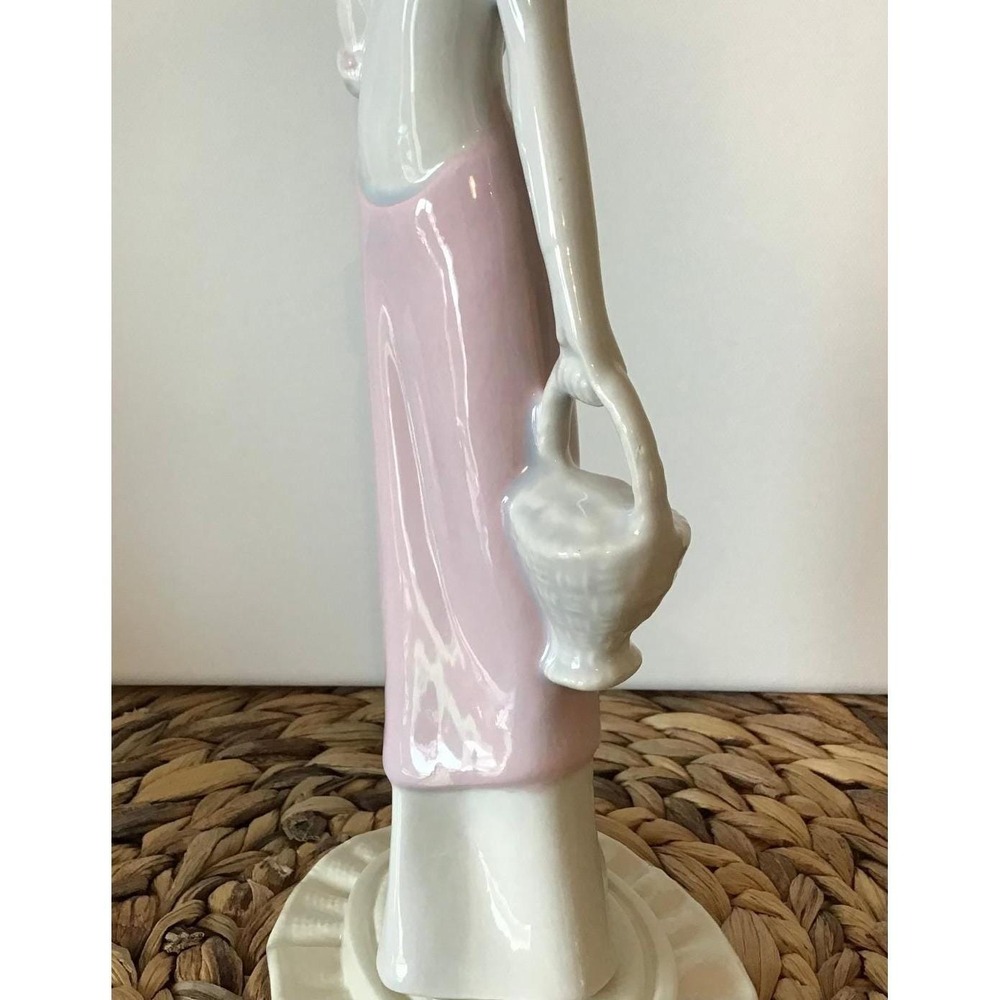 Nao by Lladro Porcelain Figurine Mother & Child with Basket Pink White 9.5" Read - Picture 6 of 14